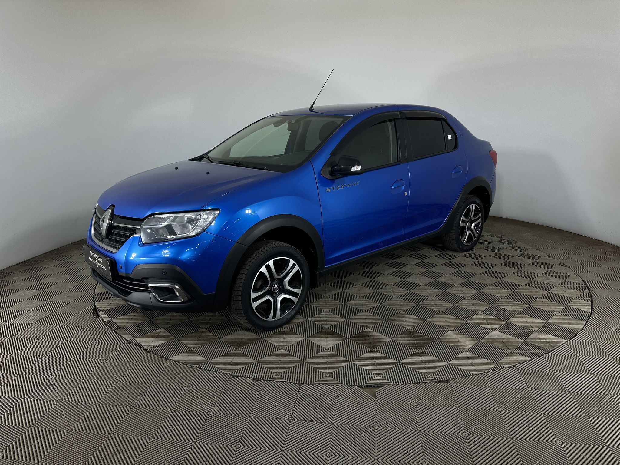 Renault LOGAN STEPWAY