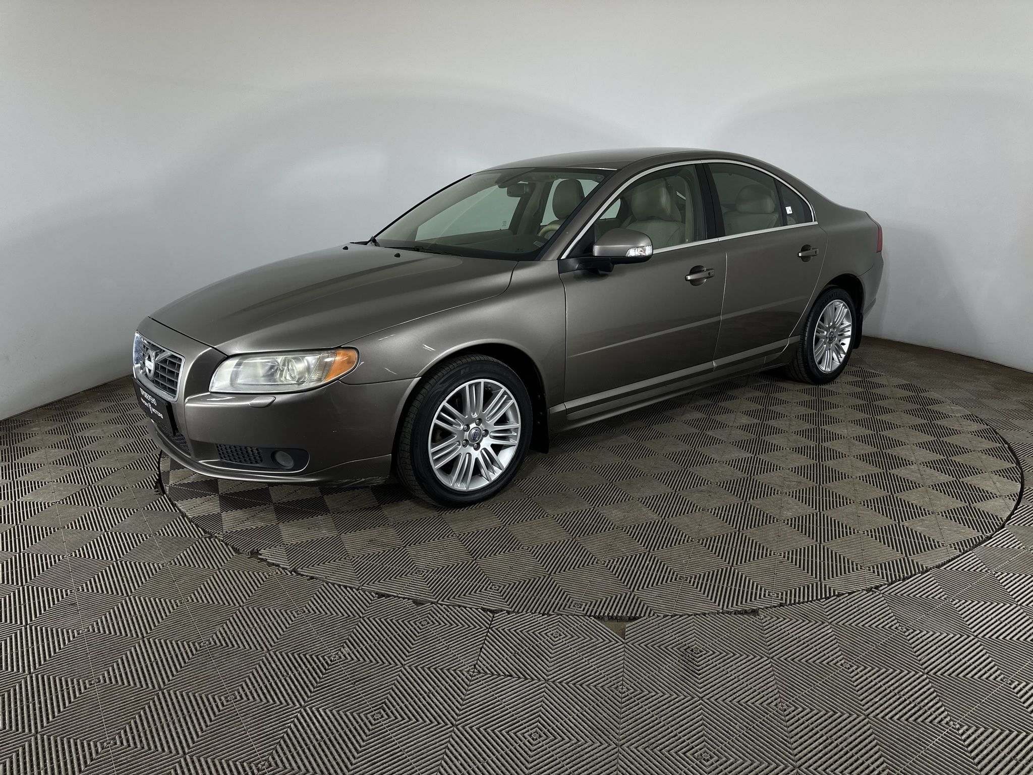Volvo S80