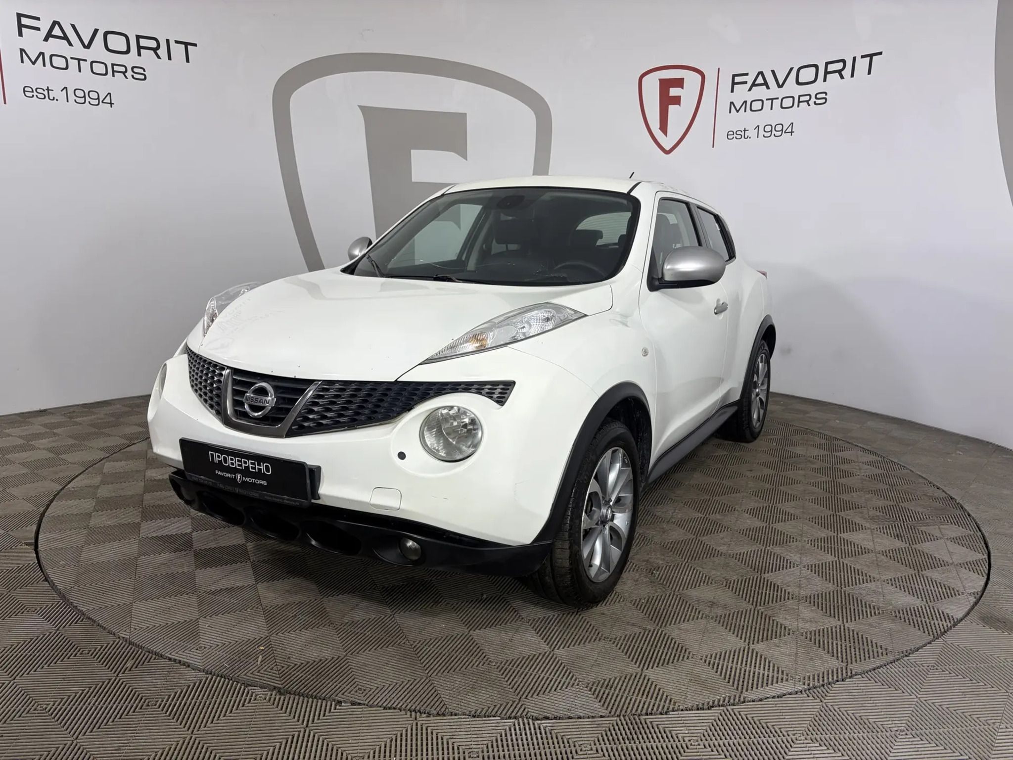 NISSAN JUKE