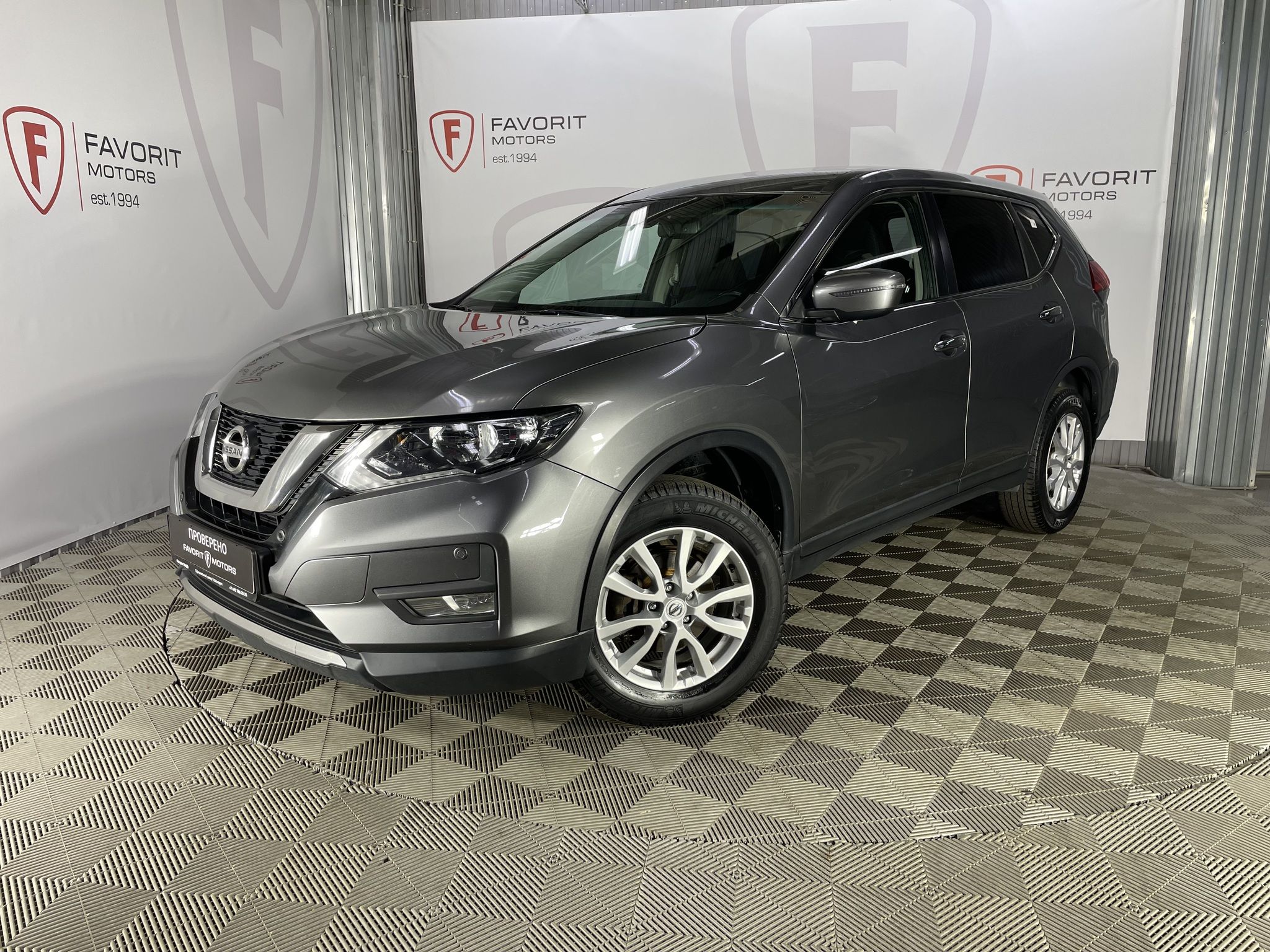 NISSAN X-TRAIL