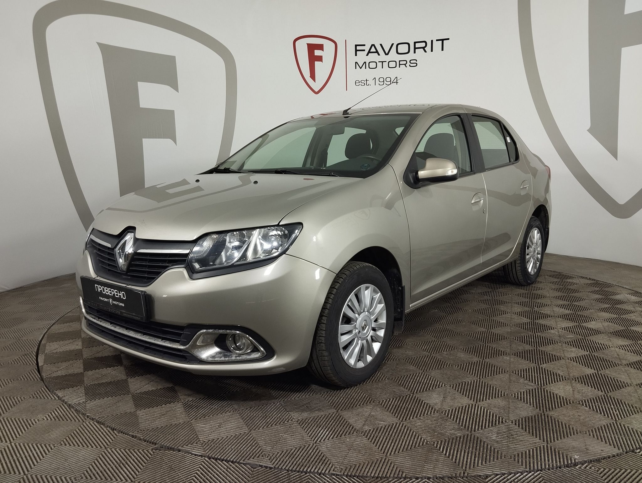 Renault LOGAN