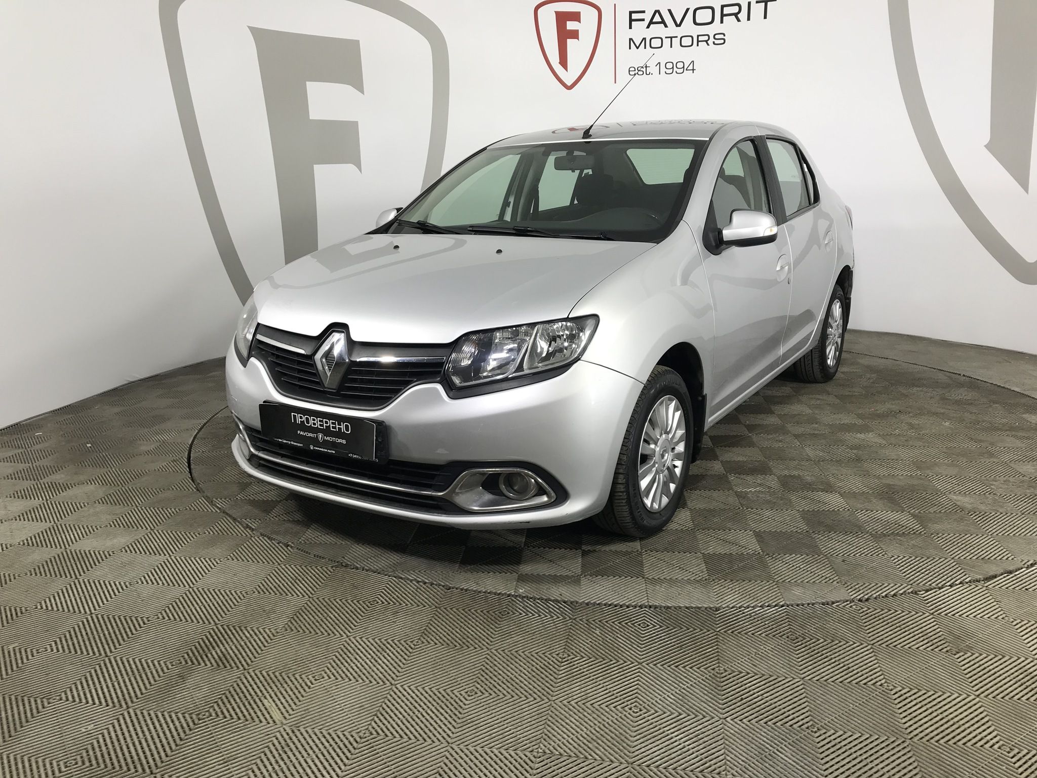 Renault LOGAN