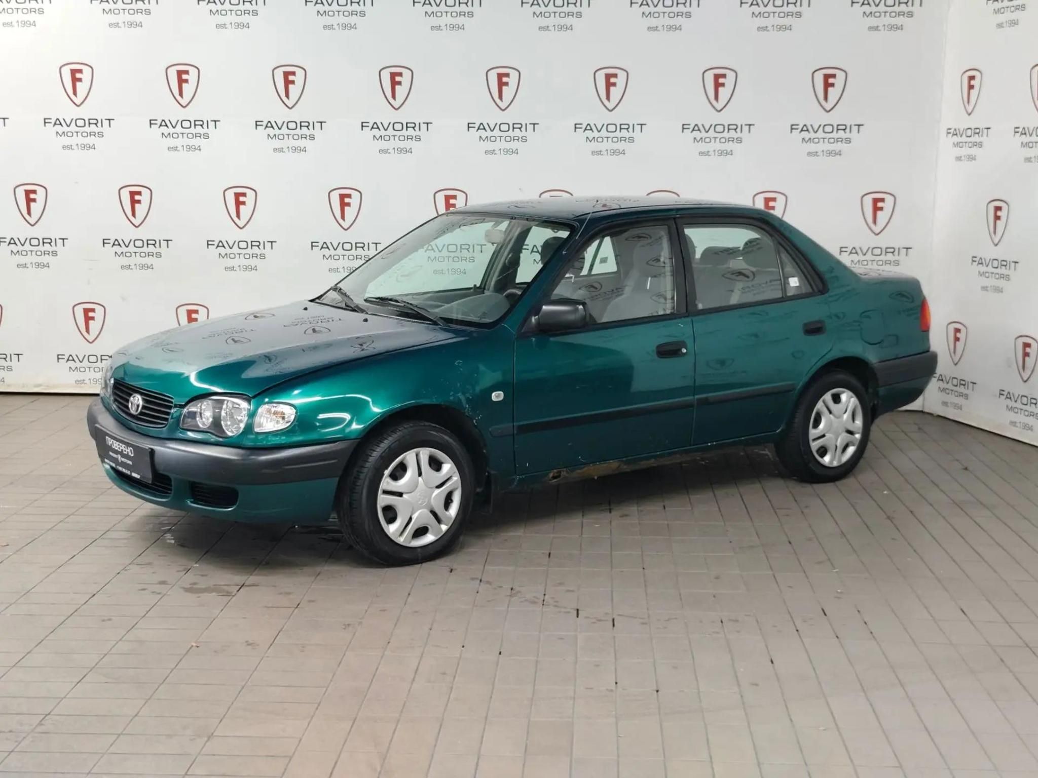 TOYOTA Королла / COROLLA