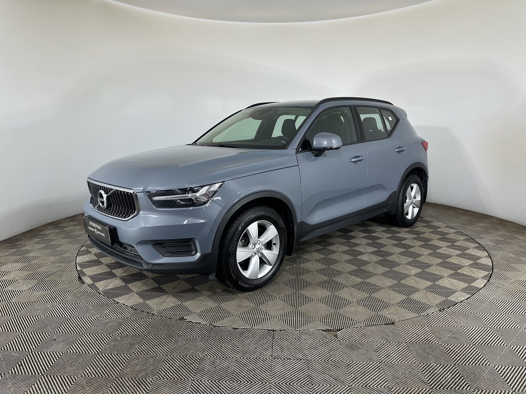 Volvo ХС40 / XC40