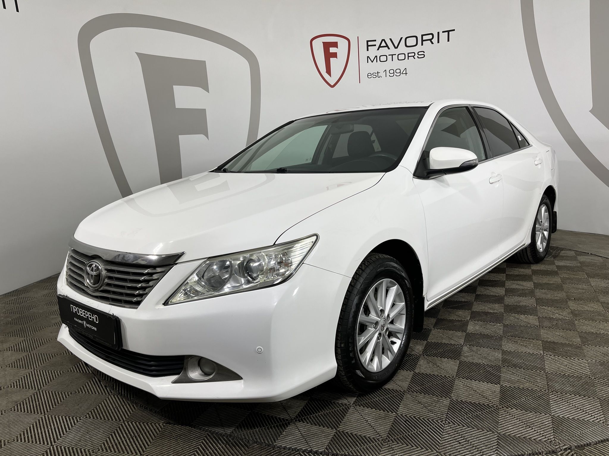 TOYOTA Камри / CAMRY