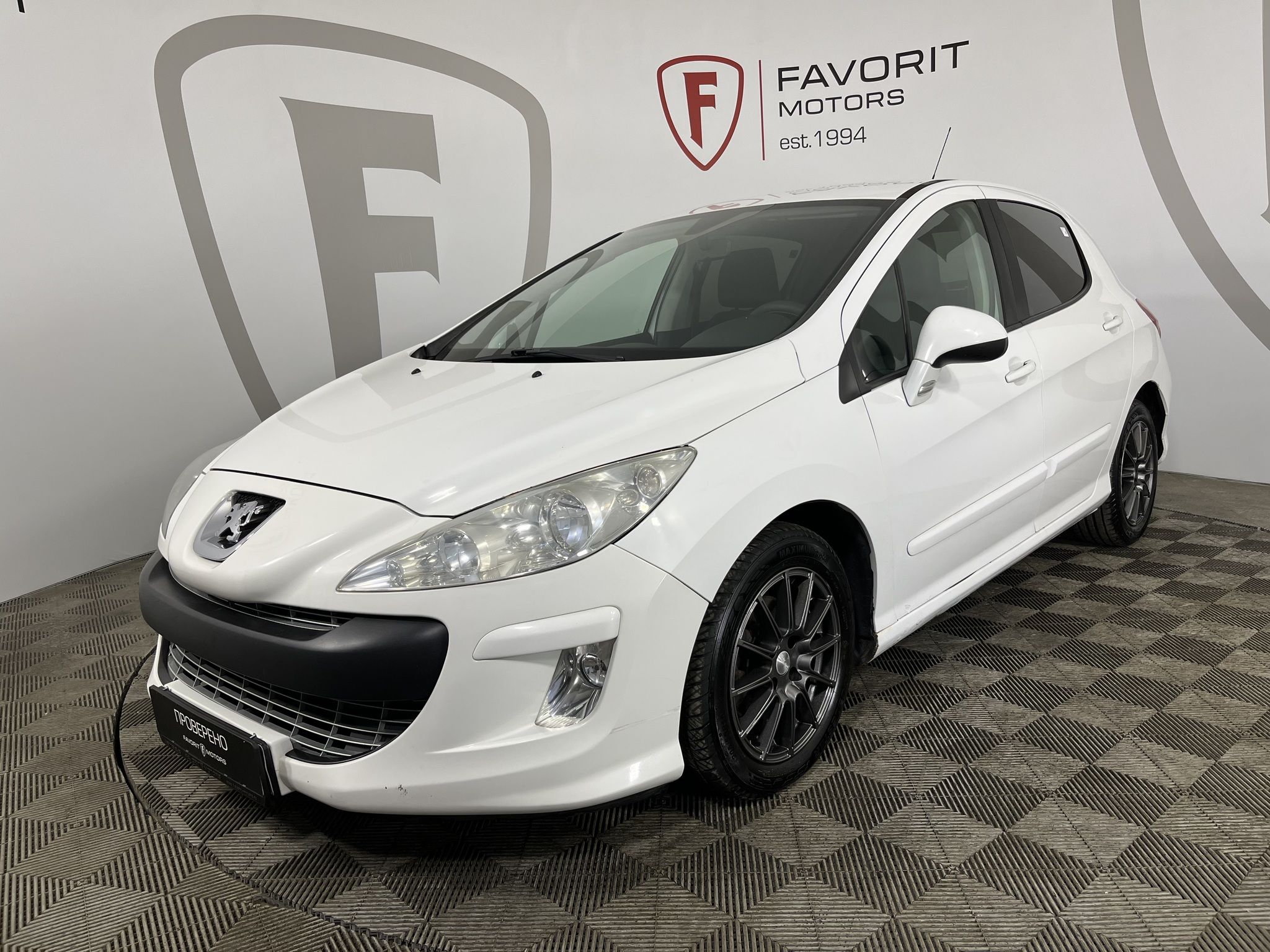 Peugeot 308 / 308
