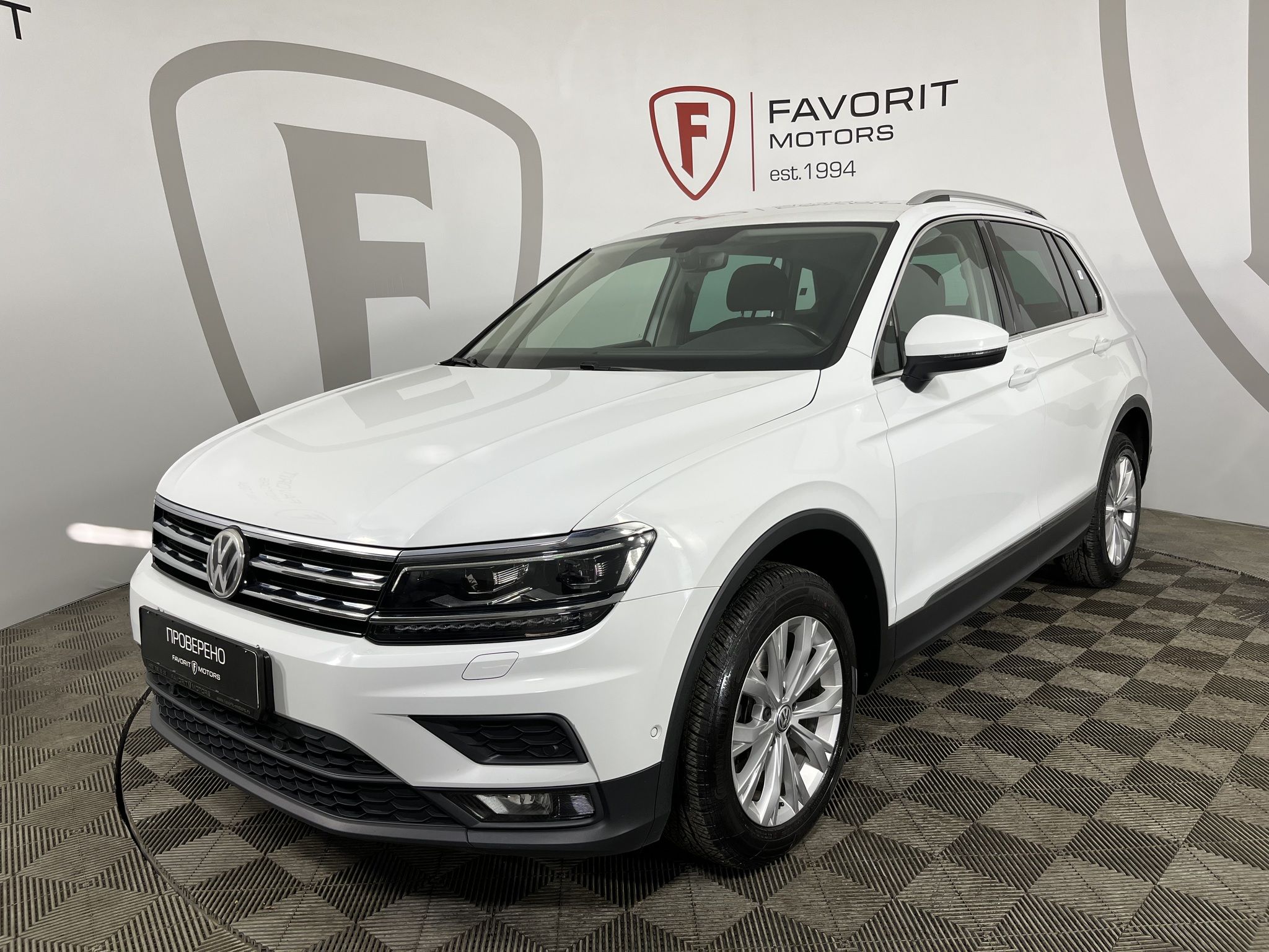 Volkswagen новый тигуан / Tiguan