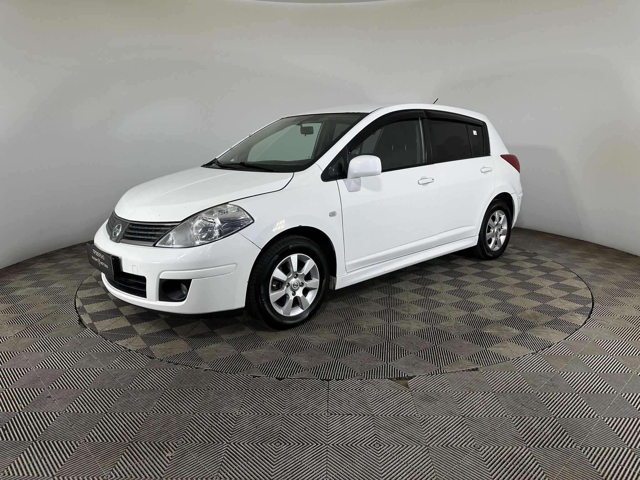 NISSAN Тиида / TIIDA