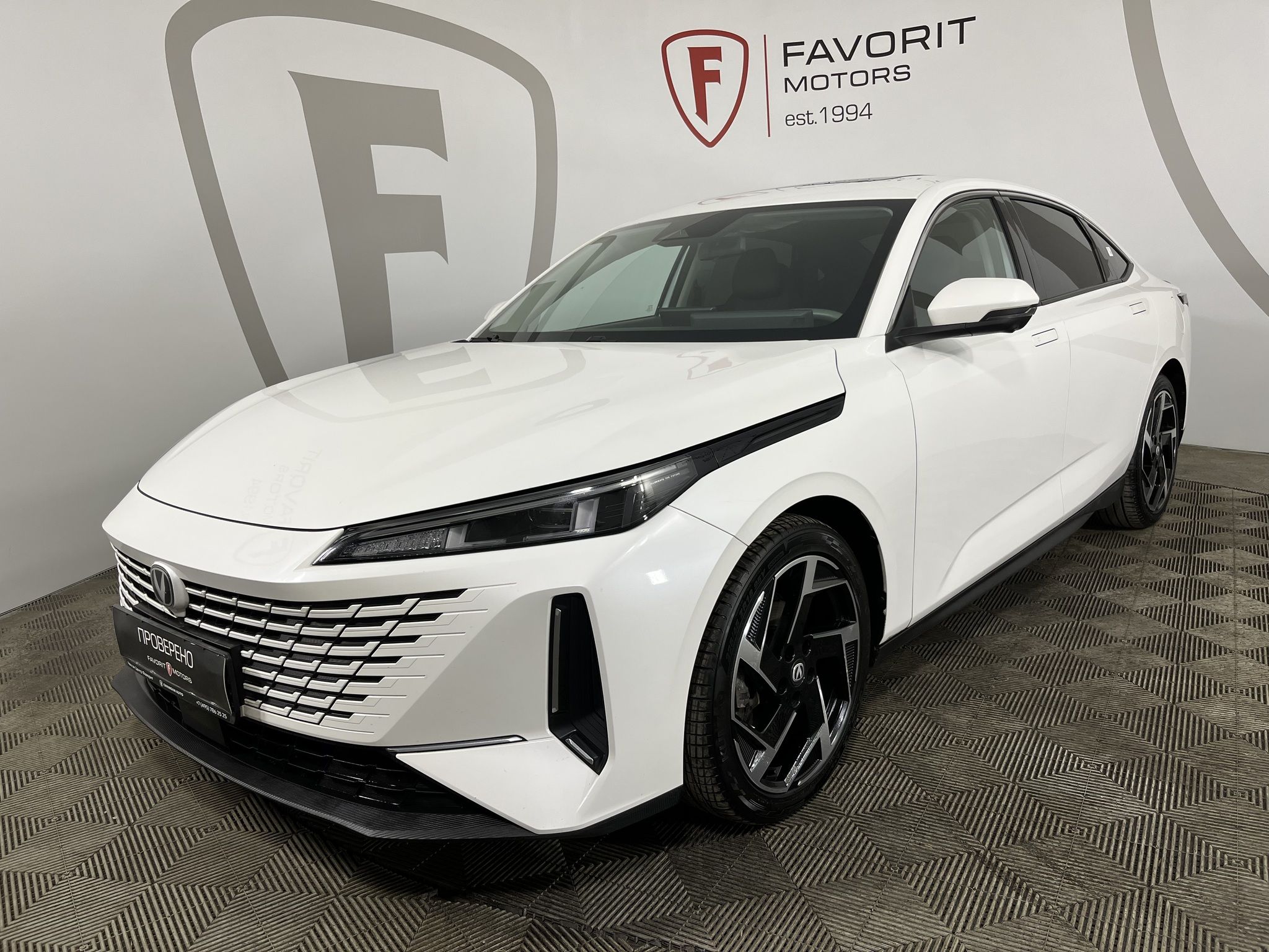 CHANGAN ЛАМОР / LAMORE