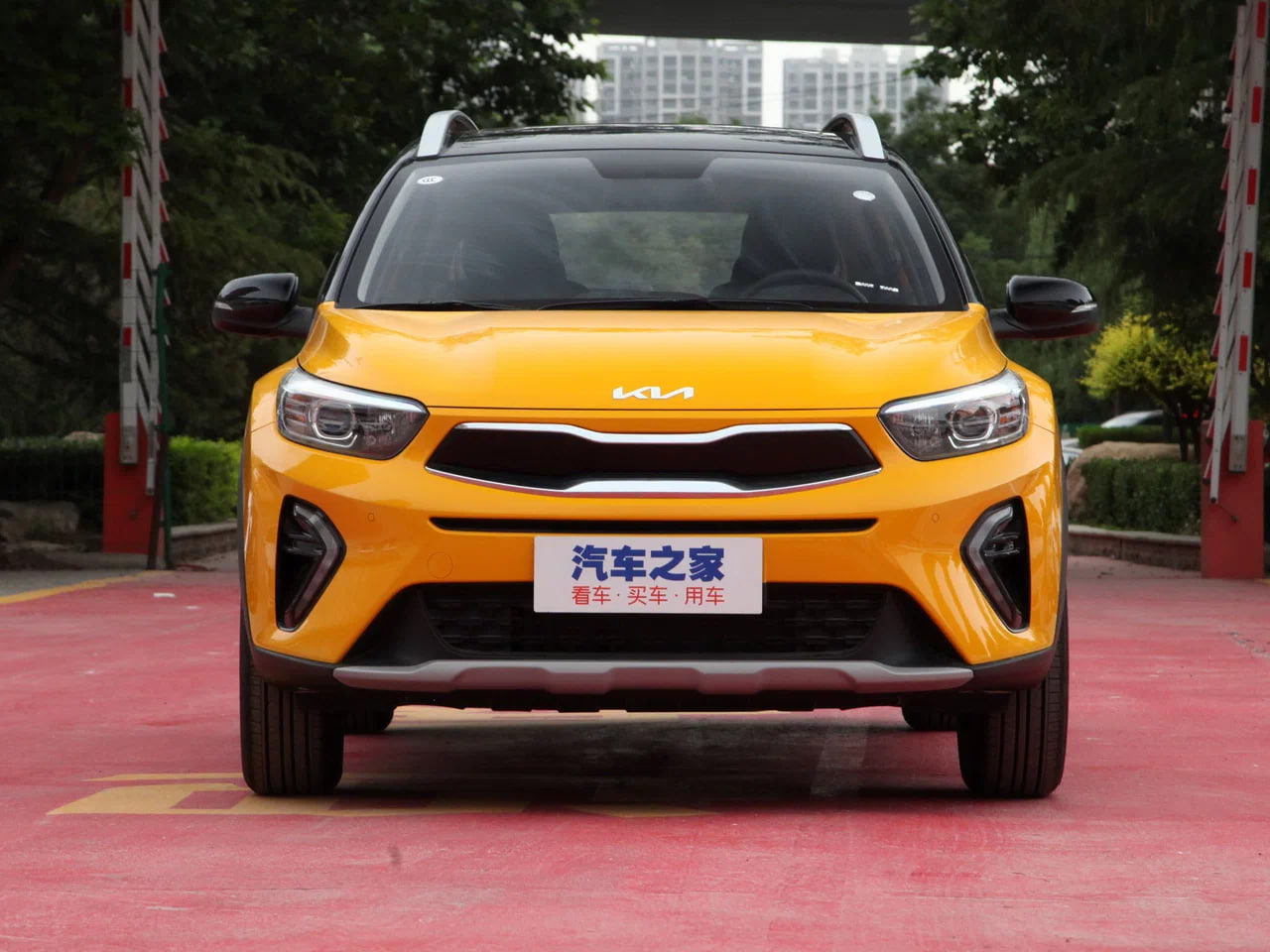 Новые Kia появились на российском рынке: какая модель и сколько она стоит