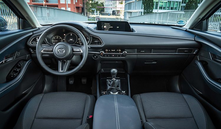 Mazda cx 30 интерьер