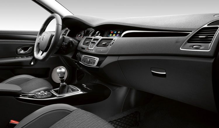 Интерьер Renault Laguna № 2