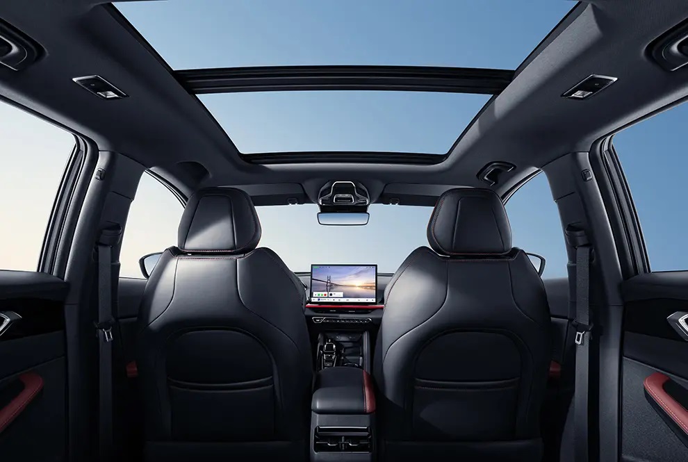 Интерьер Geely New-coolray № 1