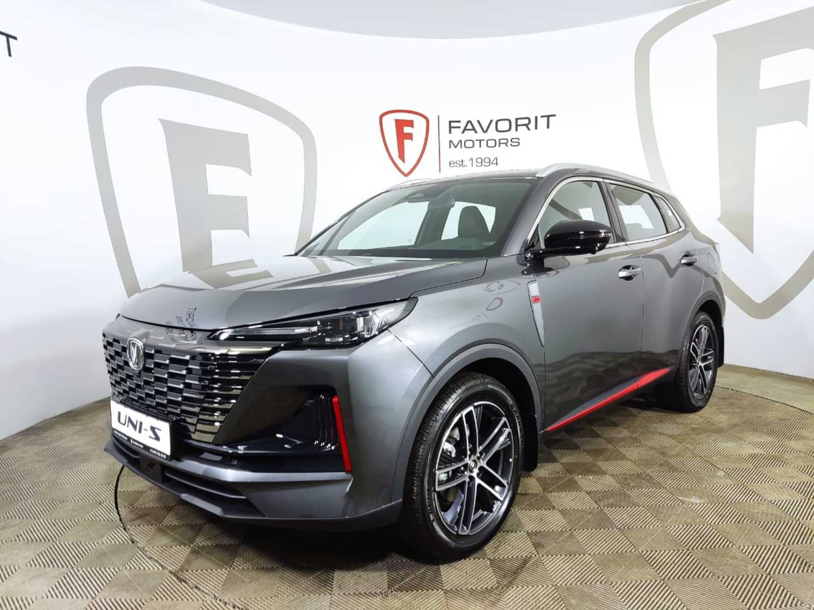 CHANGAN ЮНИ Эс / UNI-S