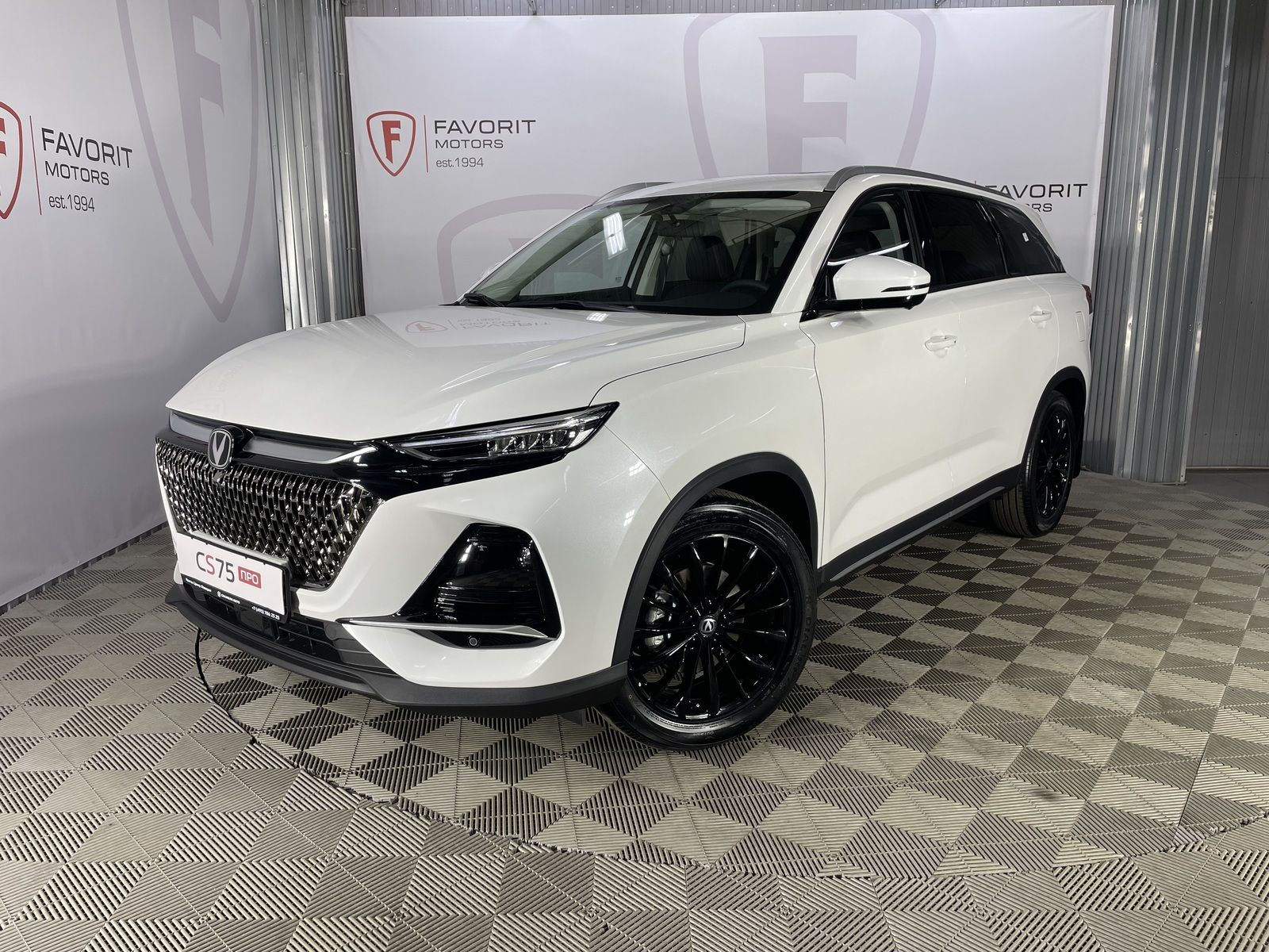 CHANGAN Си Эс 75 ПРО / CS75PRO