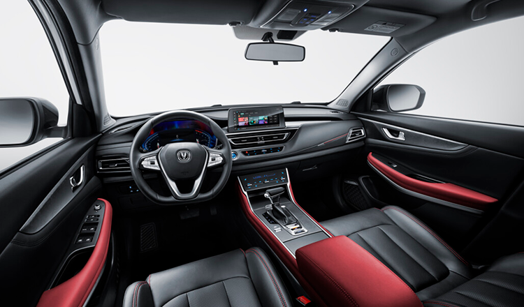 Интерьер Changan Cs75plus № 1