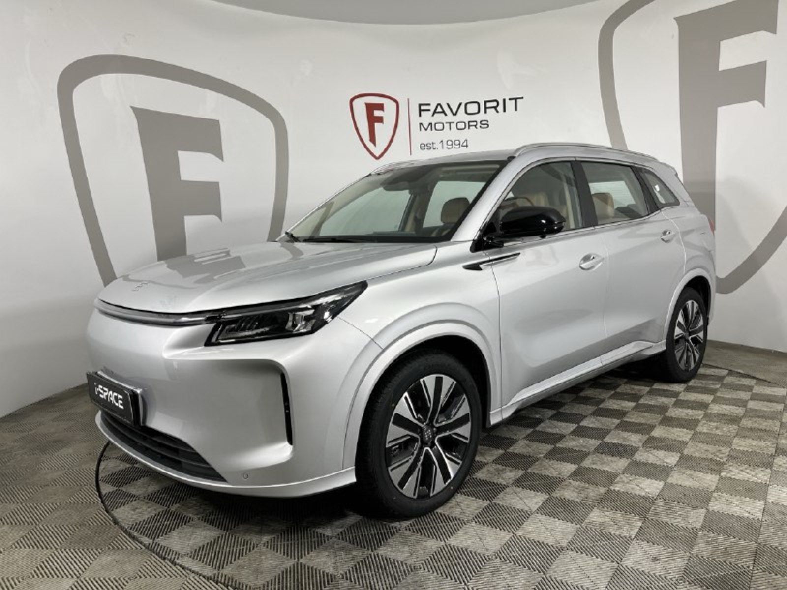EVOLUTE i-SPACE