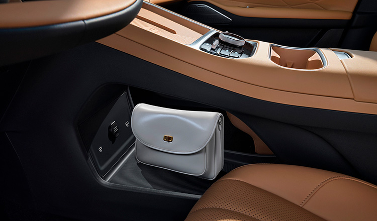 Интерьер Geely Ex5_em-i_p145 № 3