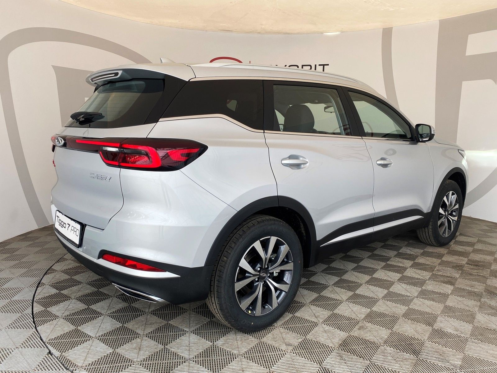 Купить CHERY TIGGO 7 PRO 1.5 бензин 2023 года в Москве | Чери TIGGO 7 PRO  TIGGO 7 PRO 1.5T CVT ELITE в наличии - 01438840