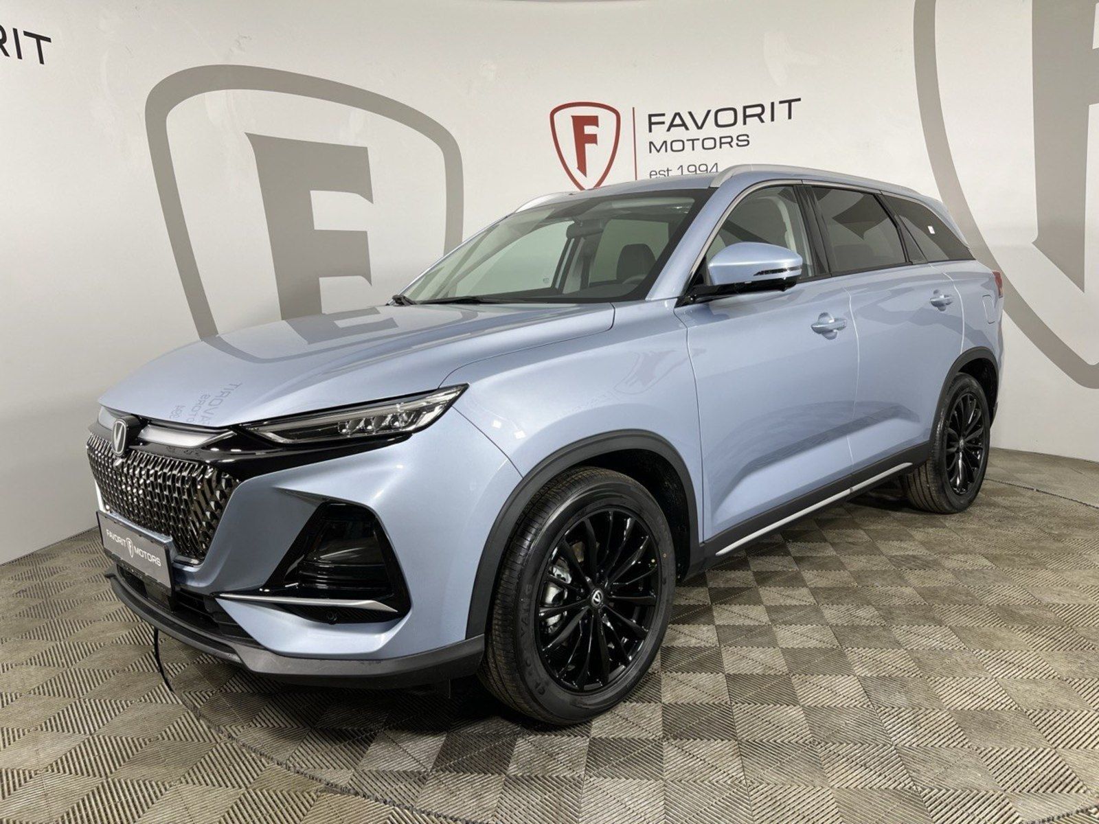 CHANGAN Си Эс 75 ПРО / CS75PRO