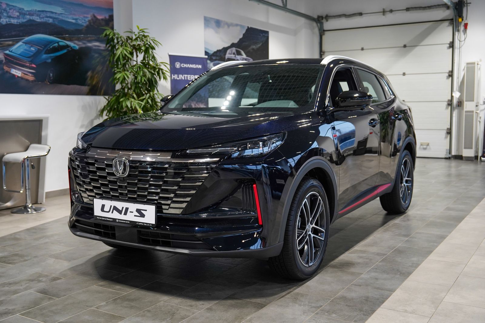 CHANGAN ЮНИ Эс / UNI-S